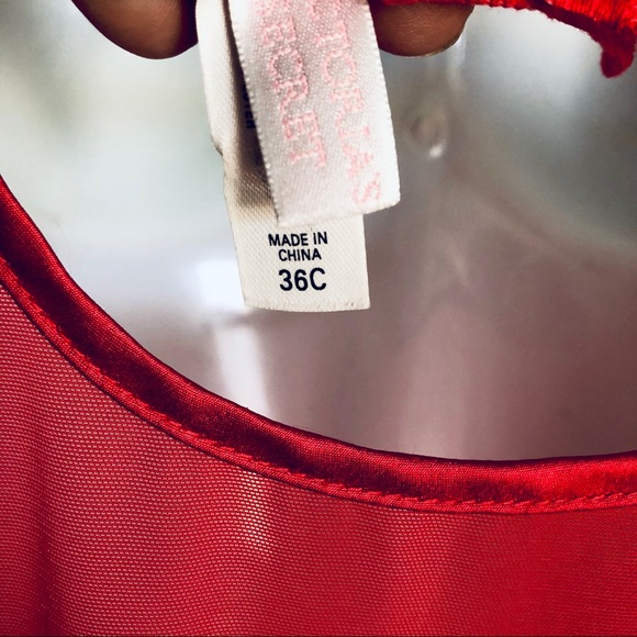 VICTORIA SECRET RED BABYDOLL.SIZE 36 C - Picture 7 of 7